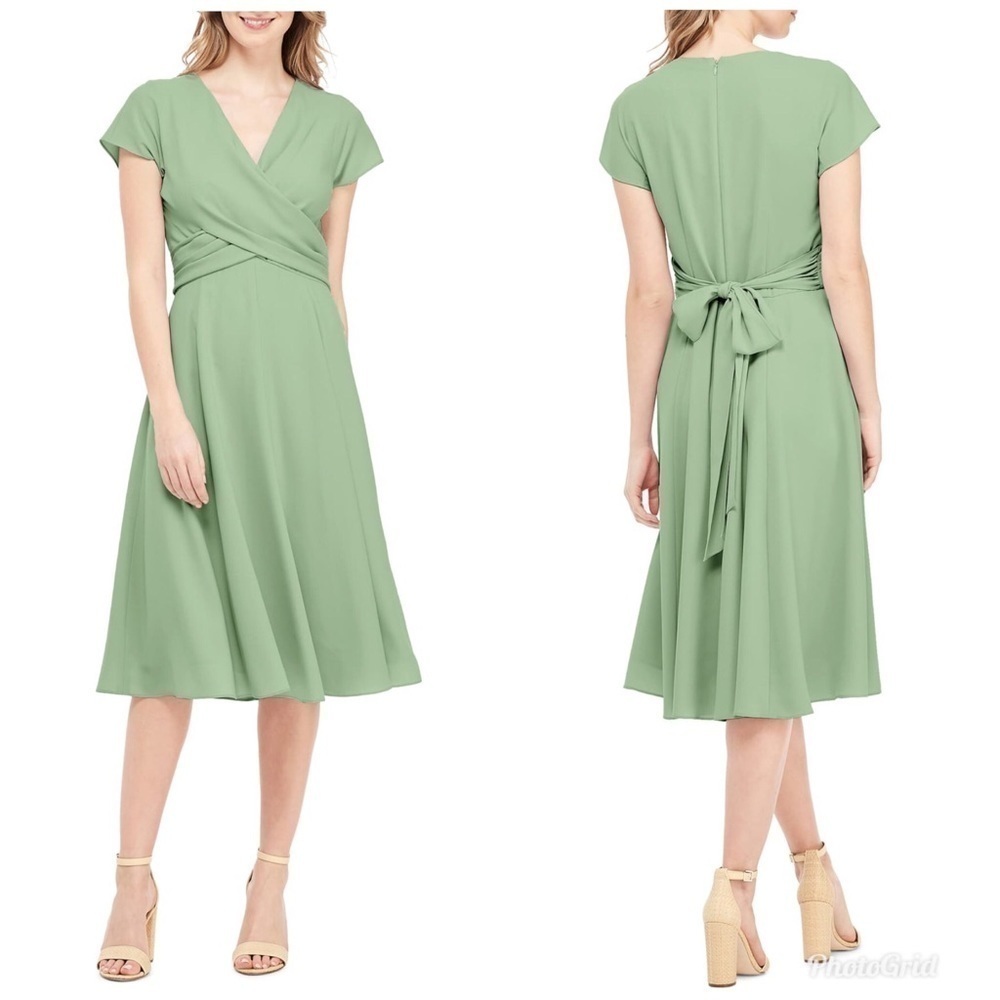 Gal Meets Glam Seraphina Crisscross Bodice Dress 0